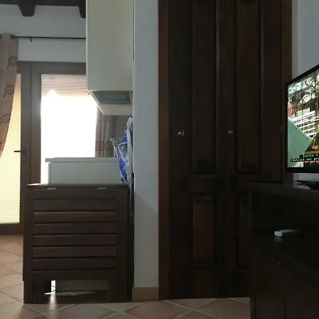 West Apartment *
